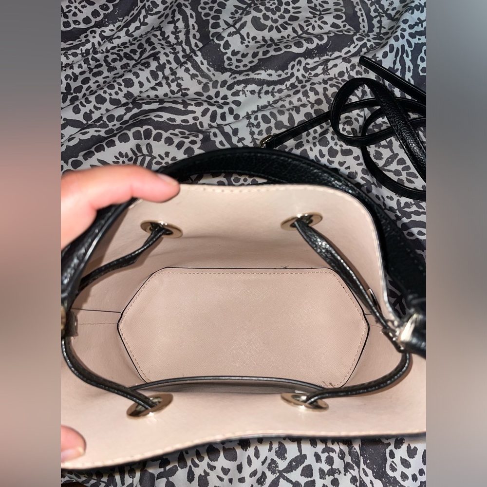 Kate Spade Bucket Bag and Cardholder - Picture 8 of 13